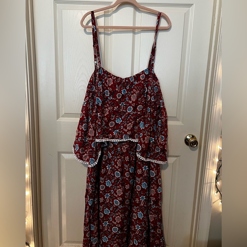 BloomChic brand new with tags spaghetti strap dress with pockets